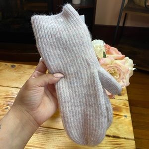 🎀I Am Brand CVS Knitting Mittens For Women🎀